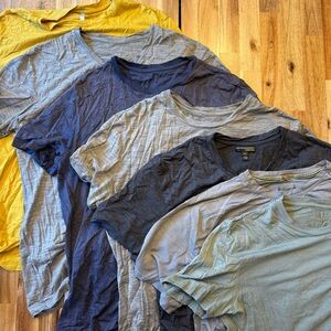 LOT/7 DAMAGED Merino Wool T/Shirts - Men’s Large